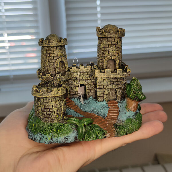 Декорация «Замок с двумя башнями»